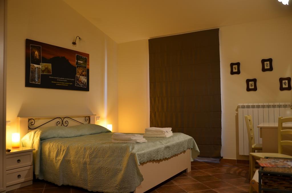 La Carretteria Guest House Mistretta ห้อง รูปภาพ