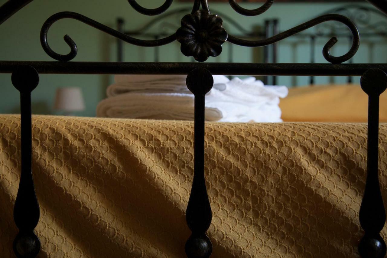 La Carretteria Guest House Mistretta ภายนอก รูปภาพ